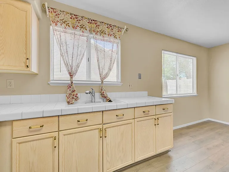 4814 Spring Falls Way — Photo 20