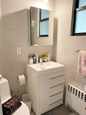 Rented by Point NYC | media 14