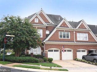 43715 Burning Sands Ter, Leesburg, VA 20176