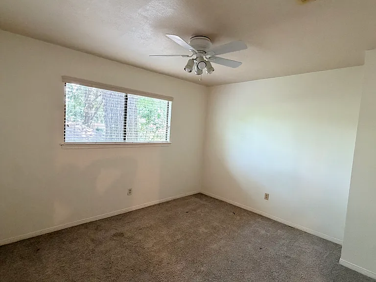 7019 Wyoma Trl — Photo 24