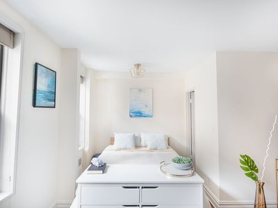 60 E 9th St APT 424, New York, NY, 10003