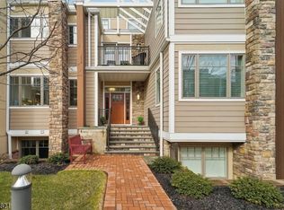 82 Franklin Pl UNIT 9, Summit, NJ 07901