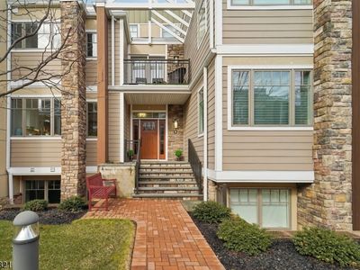 82 Franklin Pl #9, Summit, NJ, 07901