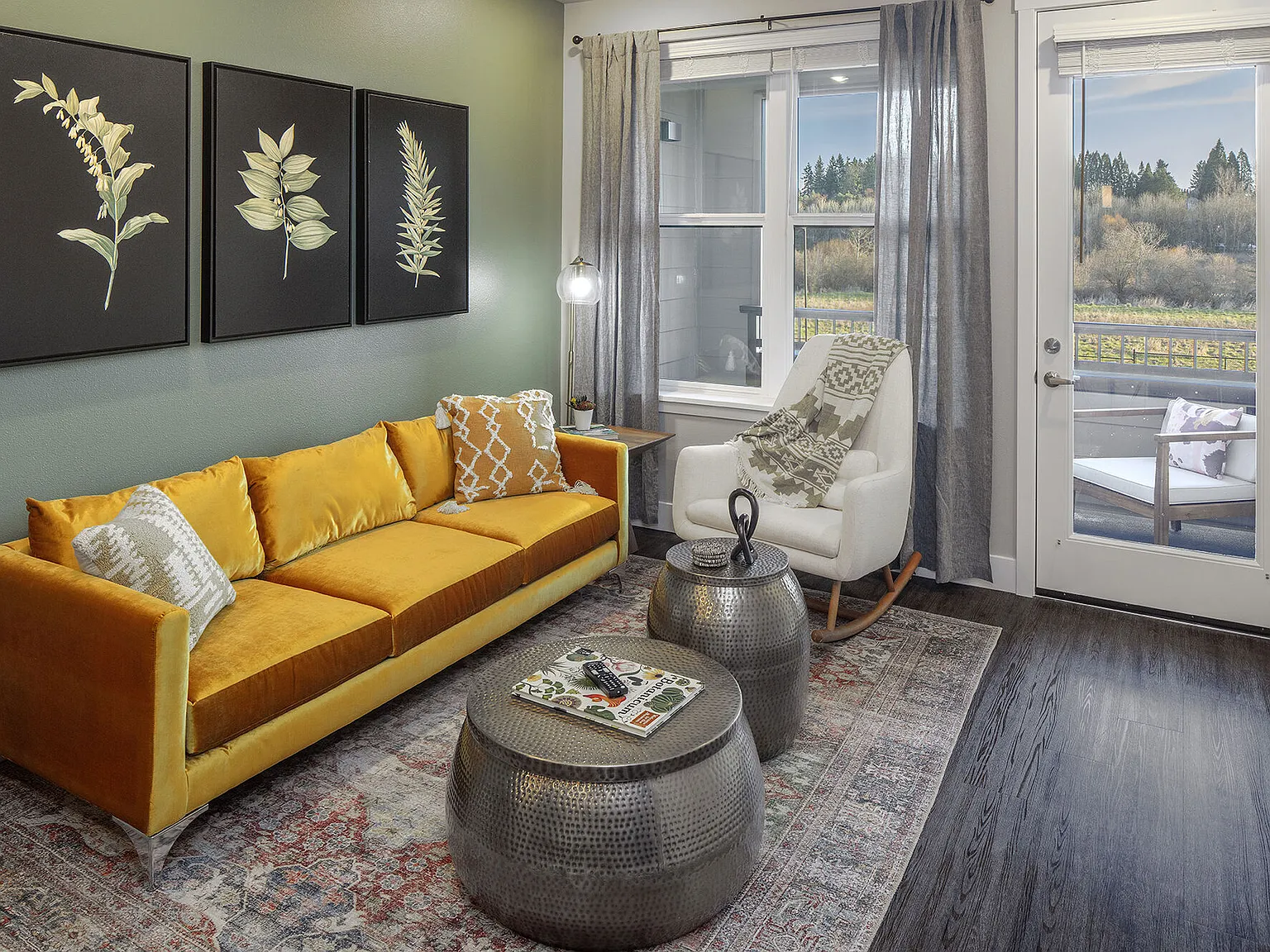 Oak Street Lofts — Photo 1