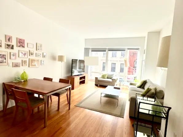 33 West 56th Street image 3 of 12