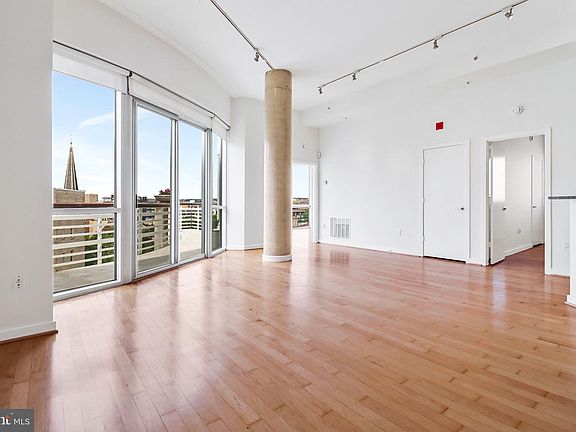 4th image of 1300 13th St NW APT 905