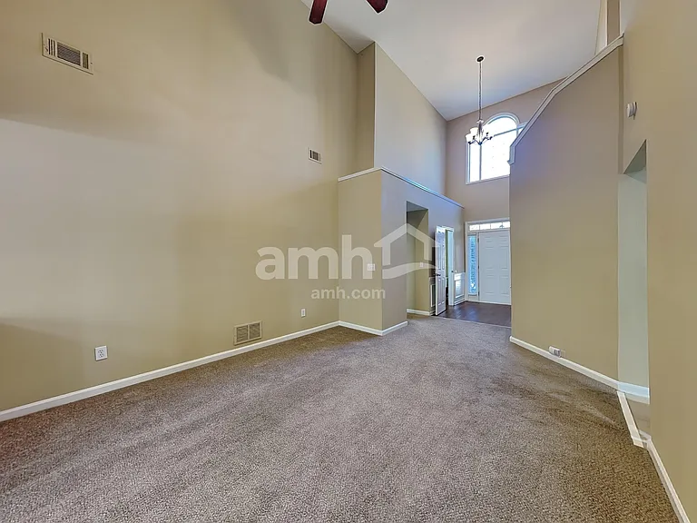 1735 Trellis Pl — Photo 8