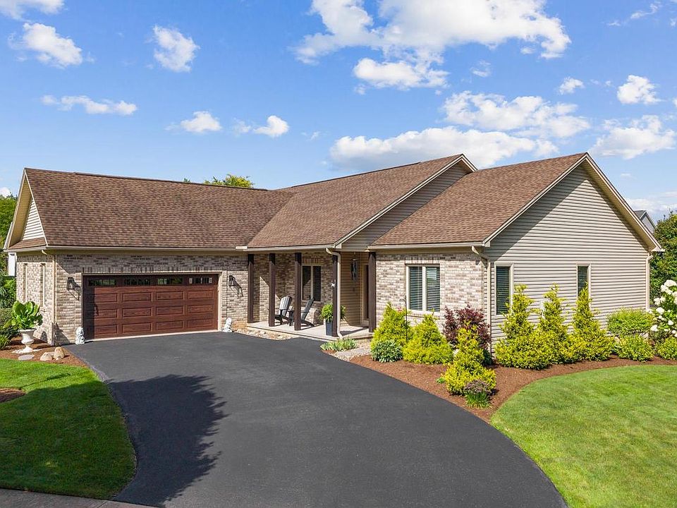 1st image of 2334 Magnolia Cir