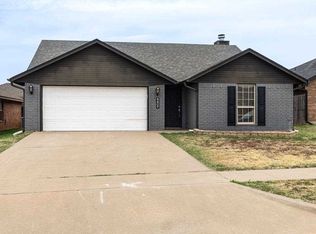 4409 SW Hickory Ln, Lawton, OK 73505