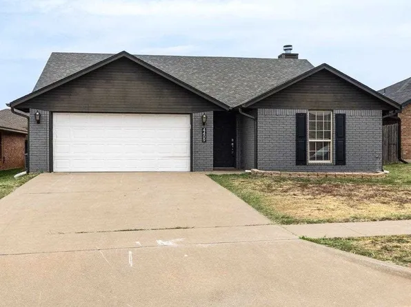 4409 SW Hickory Ln, Lawton, OK 73505