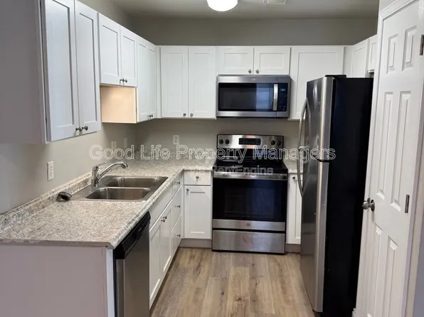 8444 Chisholm Rd, Pensacola, FL 32514