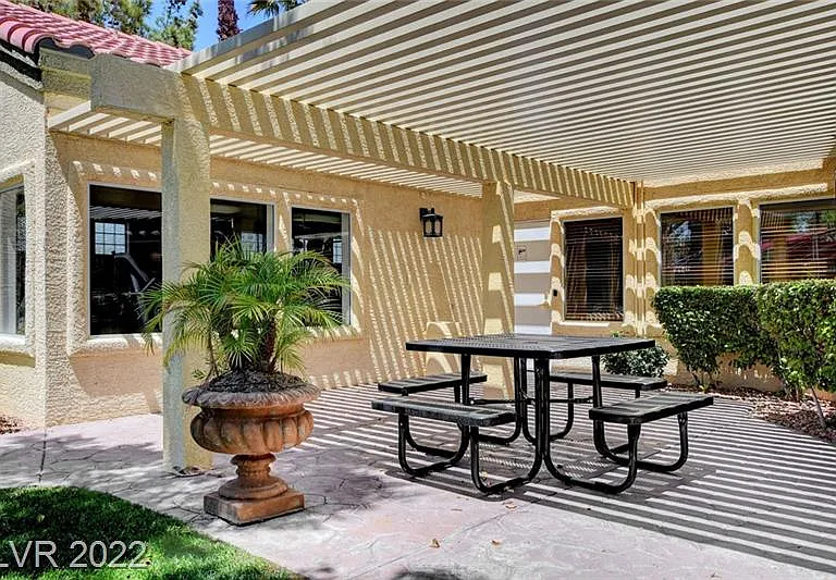 7885 W Flamingo Rd — Photo 29