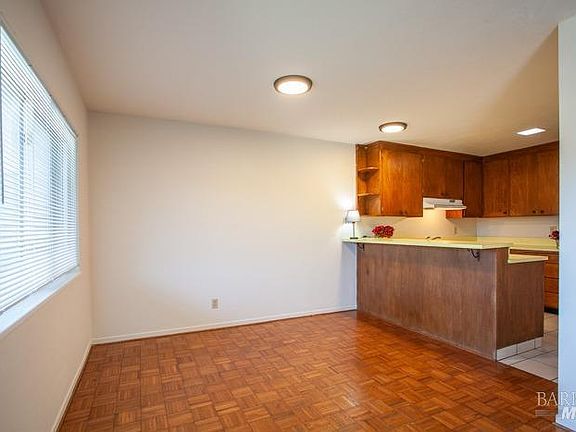 5th image of 155 Canal Street #15
