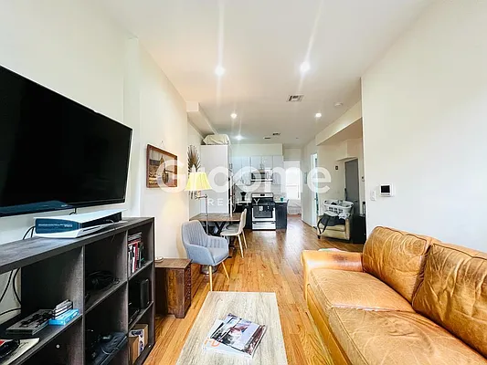 Rented by GROOME REALTY LLC | media 2