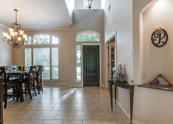 3rd image of 18166 Emerald Forest Dr