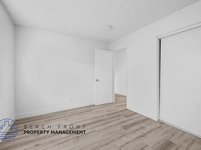 2315 Earl Avenue — Photo 8