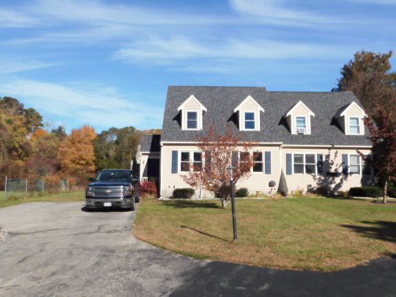 L Unit Private Parking for 4