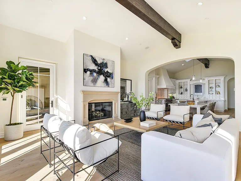 64 Archipelago Dr — Photo 17