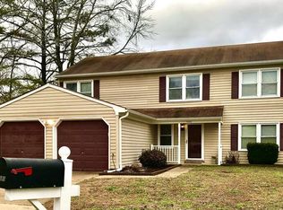 5680 Shinfield Dr #1, Virginia Beach, VA 23464