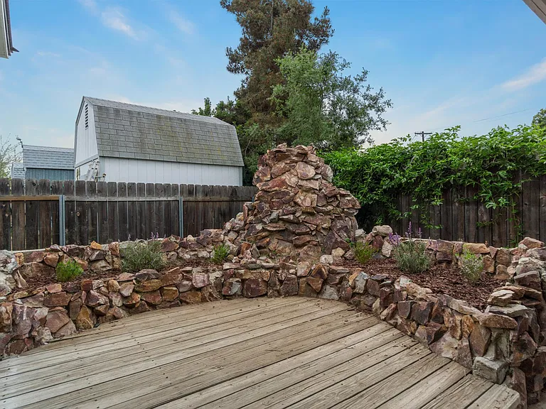514 Prescott Ave — Photo 19