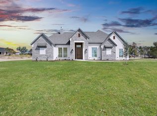 805 Wind River Pass, Azle, TX 76020