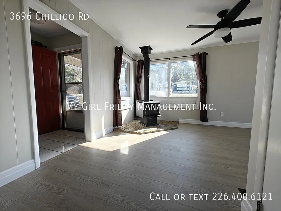 Beautifully Renovated 18 Century Farmhouse! — Photo 2