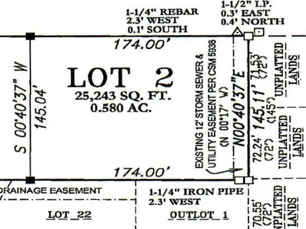E Huron St, Omro, WI 54963