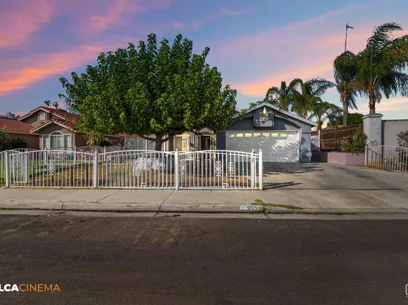 2139 Summer Dr, Delano, CA 93215