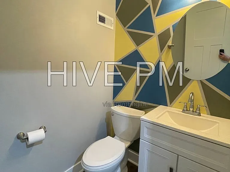 5735 Peabody Ave — Photo 6
