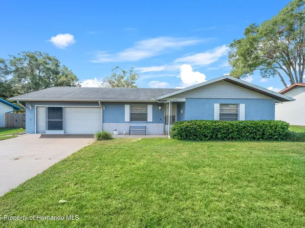 6479 Barcelona Blvd, Brooksville, FL 34602