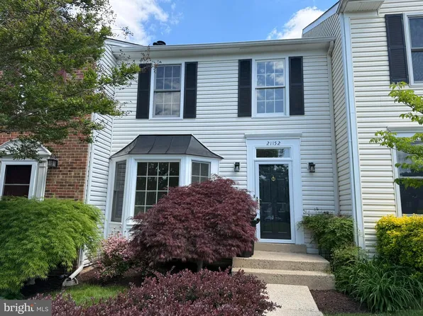 21152 Hedgerow Ter, Ashburn, VA 20147