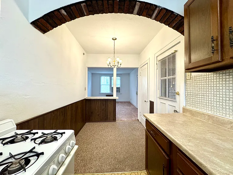 1204 Bellevue Ave #2 — Photo 3