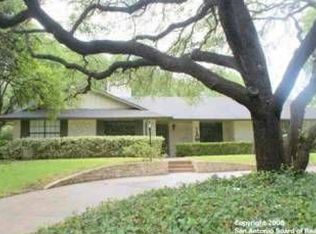 1313 Circle Oak Dr, Schertz, TX 78154