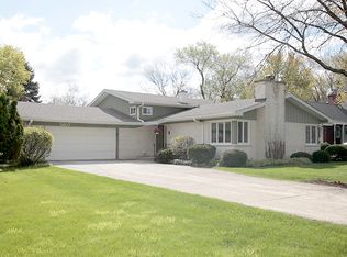 5807 Dunham Rd, Downers Grove, IL 60516
