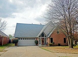 6440 Gillia Cir N, Bartlett, TN 38135