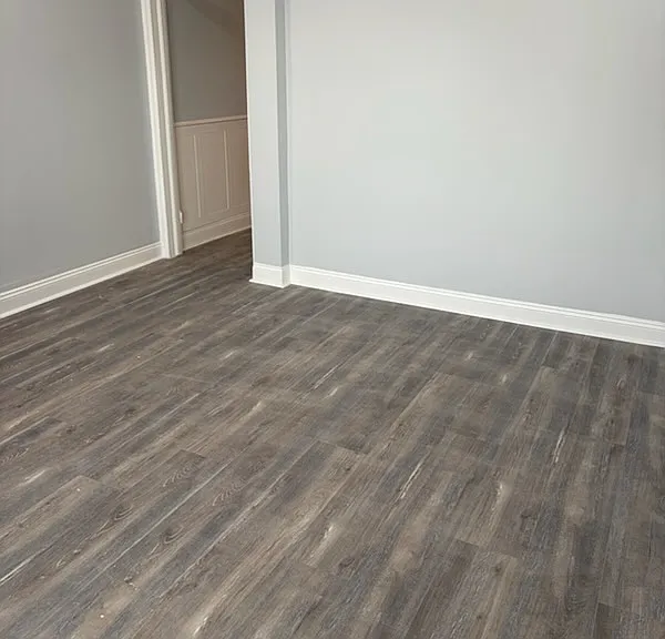 2109 E Federal St — Photo 2