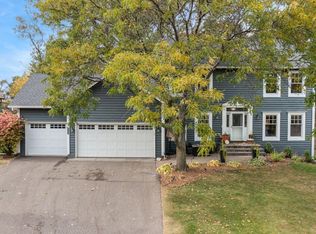 1505 Kings Wood Rd, Eagan, MN 55122