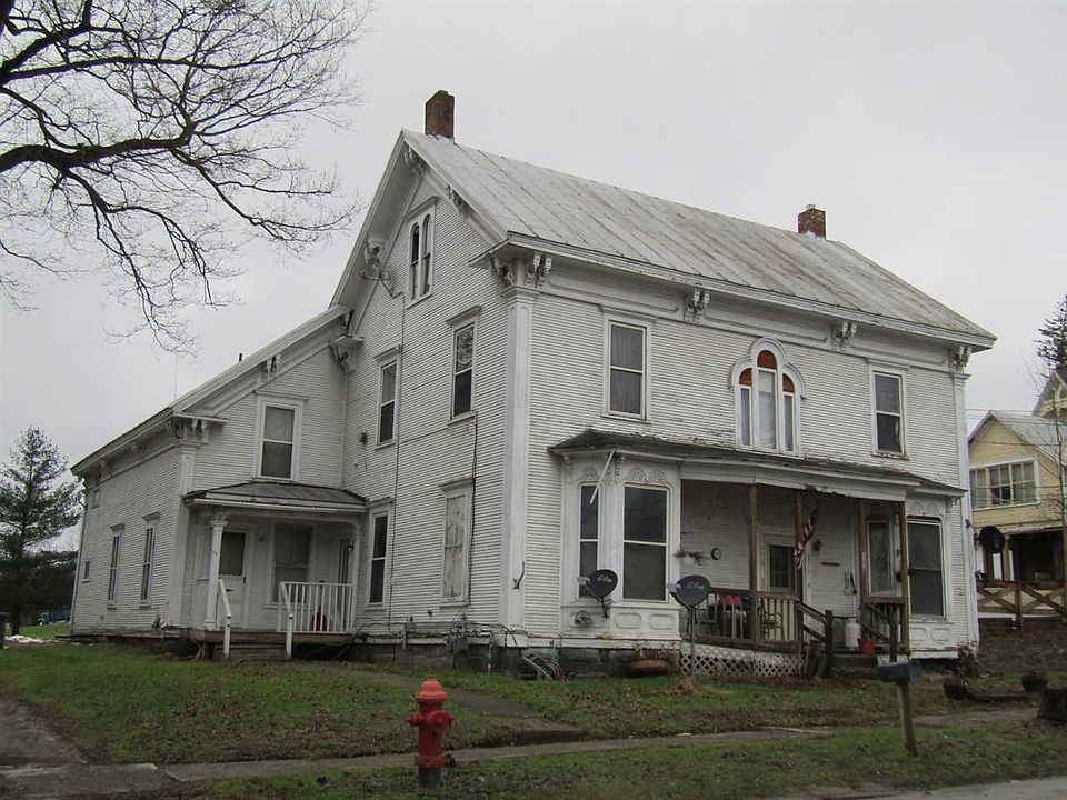 487 Main St, Enosburg Falls, VT 05450 Zillow