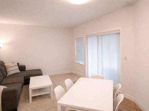 2nd image of 5889 Irmin St #405