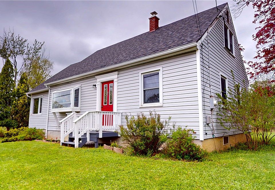1st image of 102 Ridge Rd