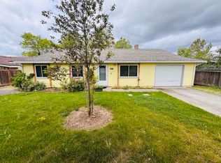 416 NE 10th St, Madras, OR 97741