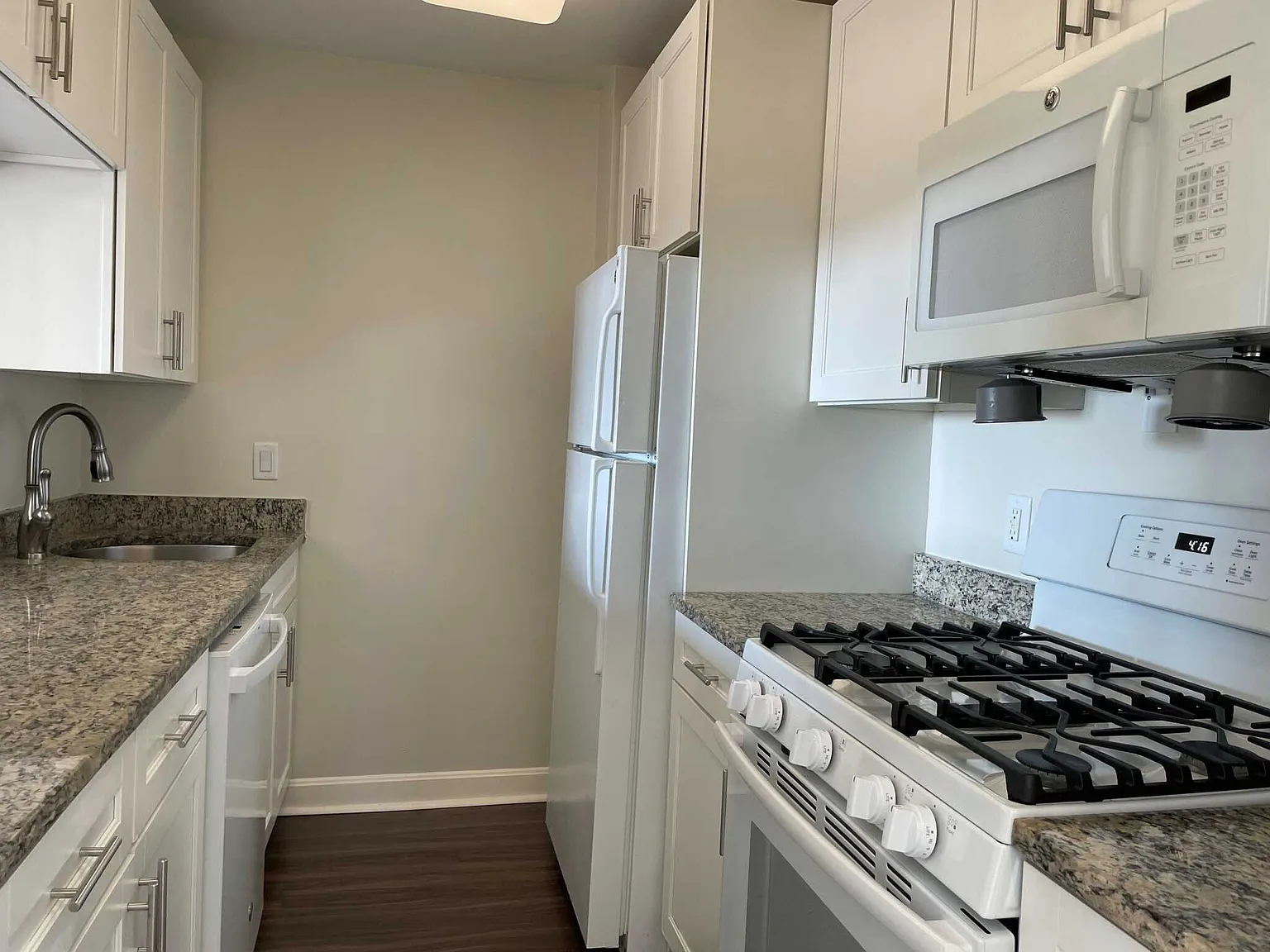 2 bed, $3,646 — Photo 2