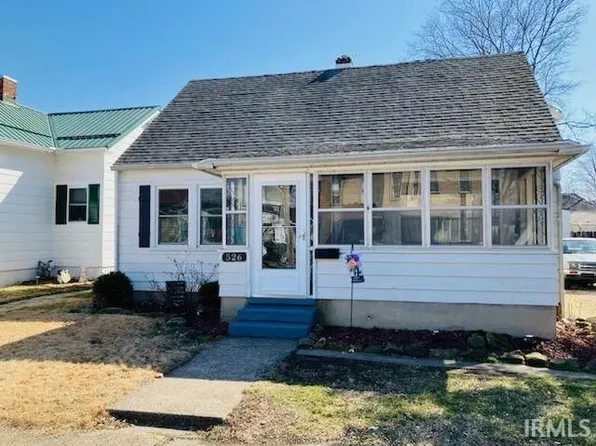 526 S 4th St, Vincennes, IN 47591