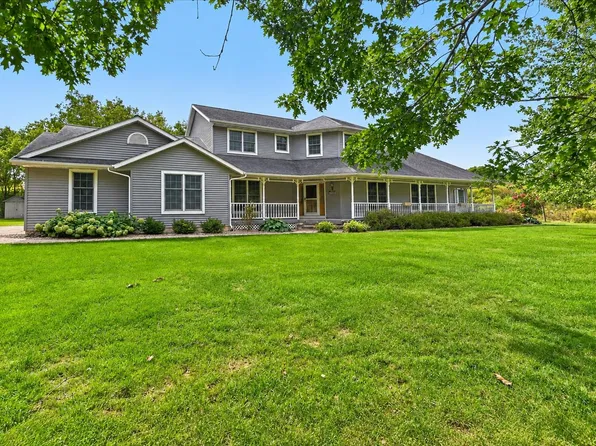 7901 Windermere Ct, Cross Plains, WI 53528
