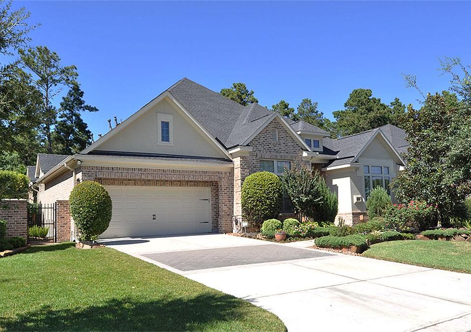 1st image of 5526 Regal Landing Dr