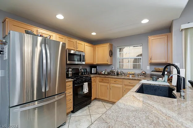 7660 W Eldorado Ln #111 — Photo 9
