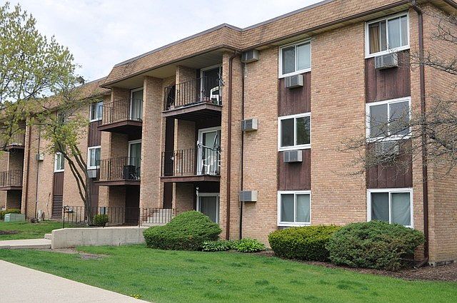 1st image of 675 Heritage Dr #7-207