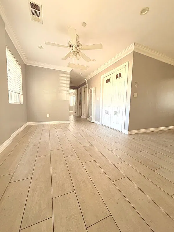 3 bed, 2.0 bath, 850 sqft, $3,350 — Photo 3