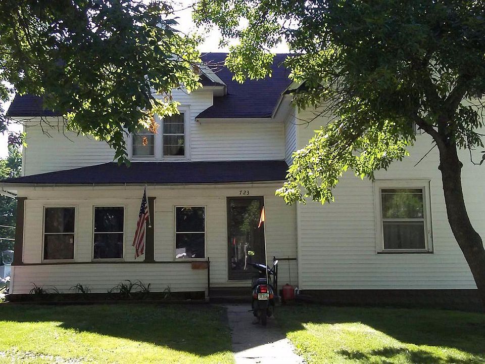 1st image of 723 N Roosevelt Ave