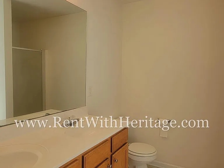 6484 Barkston Trce — Photo 27